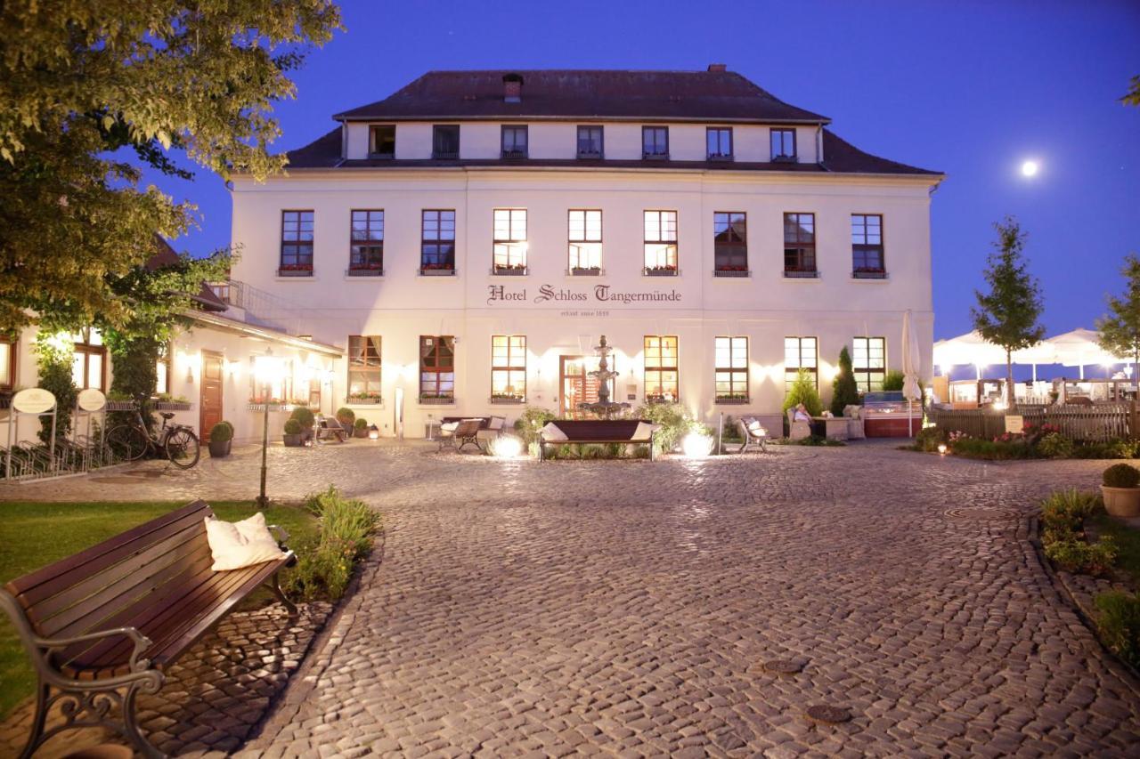 Ringhotel Schloss Tangermunde エクステリア 写真